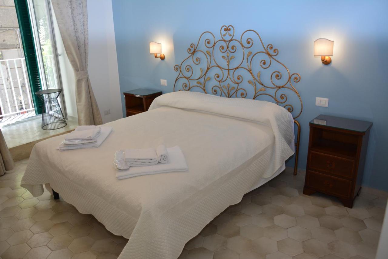 B&B Palazzo De Campora Naples Extérieur photo